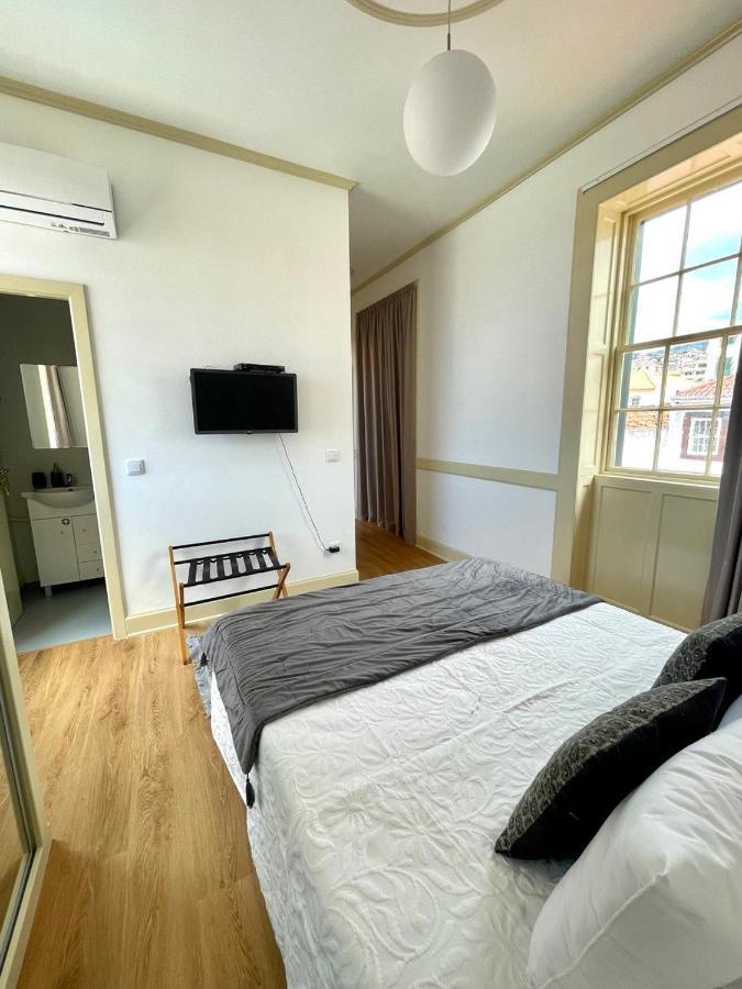 Carreira Apartments Harbour View Free Parking In Heart Funchal Экстерьер фото