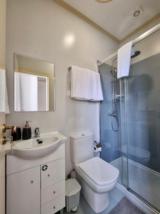 Carreira Apartments Harbour View Free Parking In Heart Funchal Экстерьер фото